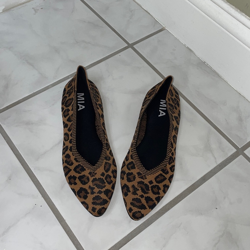 MIA Brown Leopard Pattern Flats